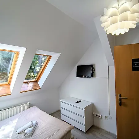 Ostello Fitness - Darmowy Parking