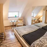 Fitness - Darmowy Parking Hostel *