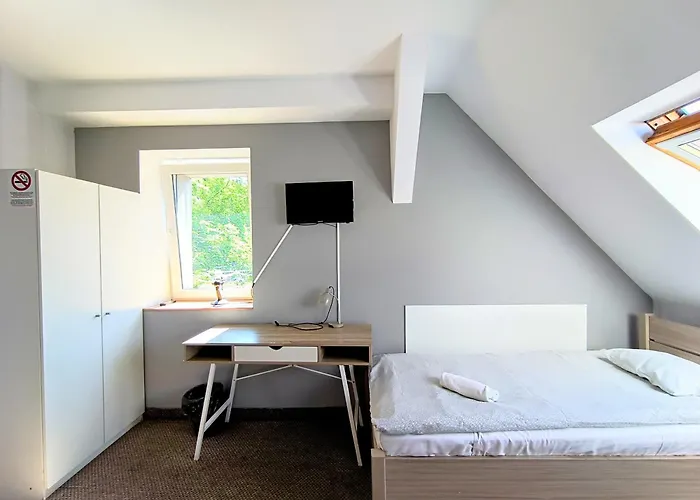 Hostal Fitness - Darmowy Parking Breslavia